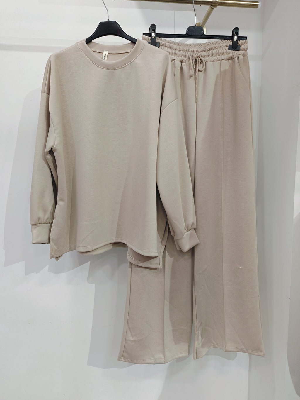 Leyna set