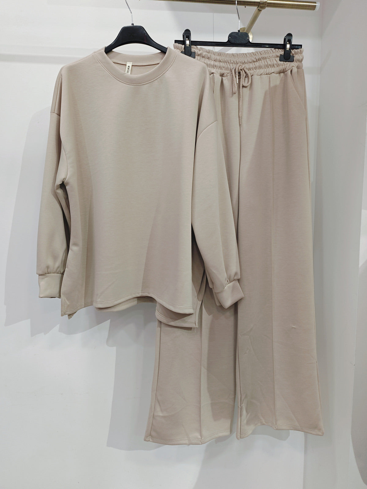 Leyna set