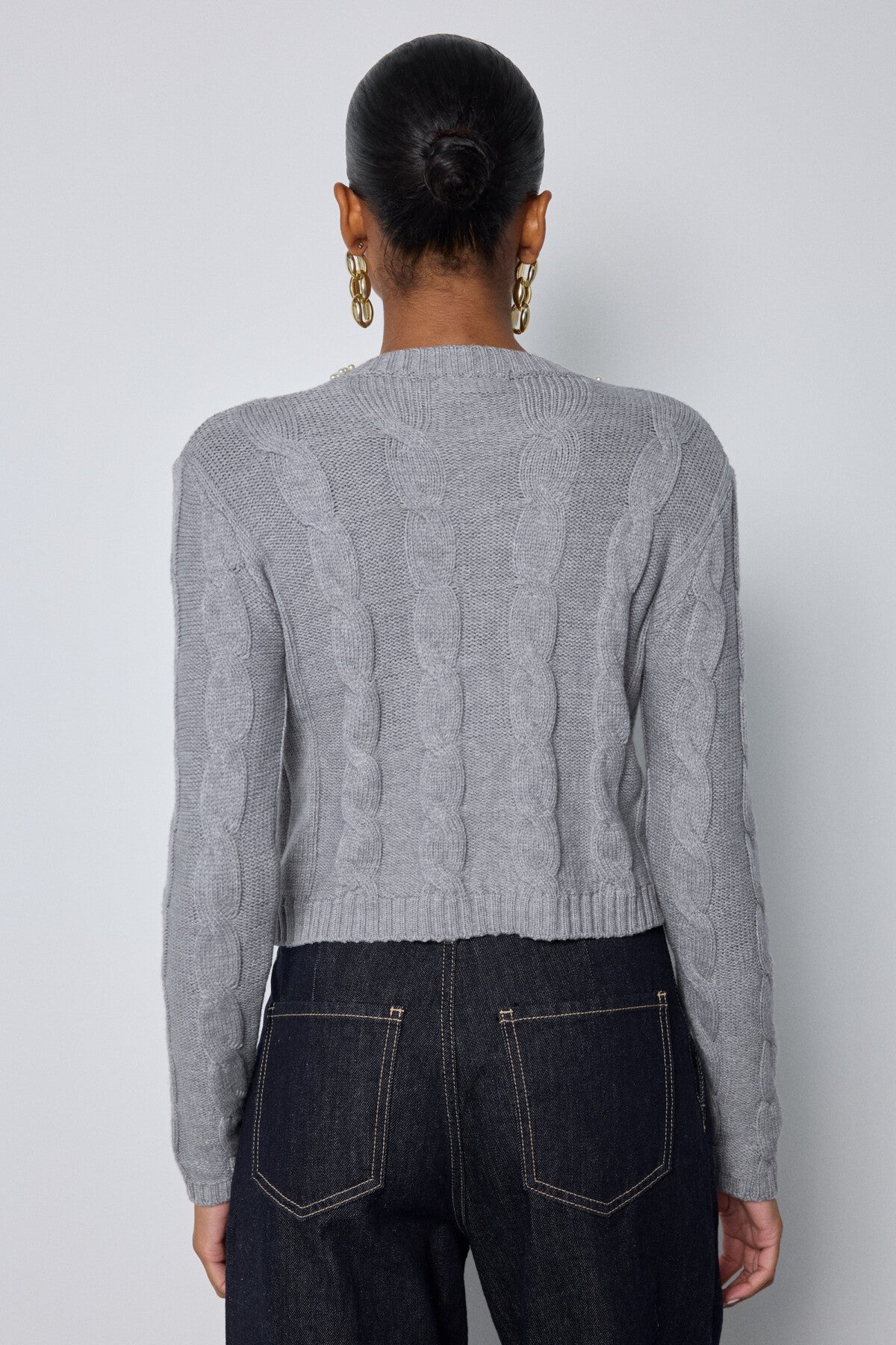 Knit cardigan – pearl collar