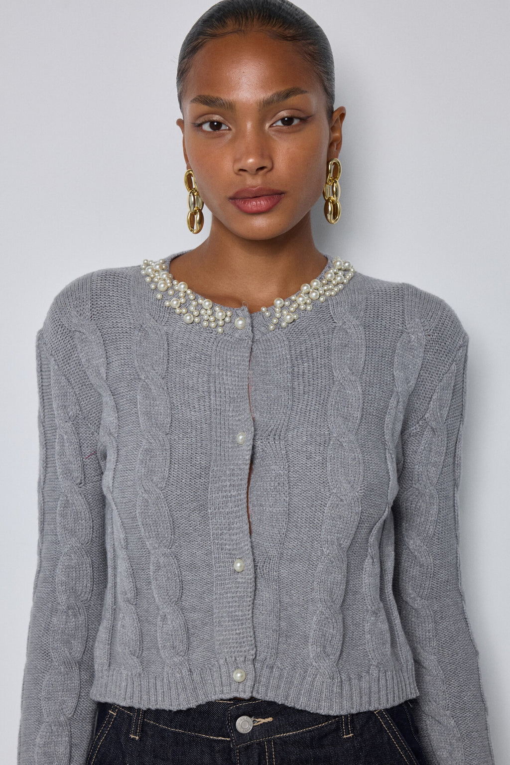 Knit cardigan – pearl collar