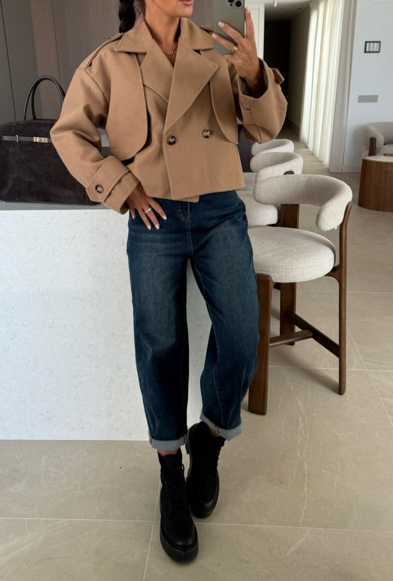 Aria short coat